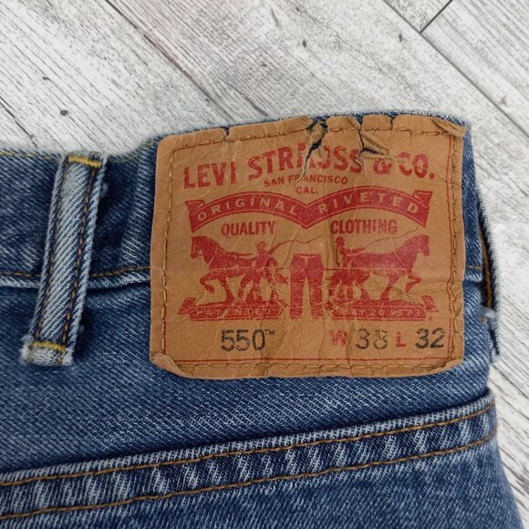 Levi's Jeans Men's Size 38x32 Tapered Leg 550 Denim Relaxed Fit Blue Work Pants - Picture 6 of 16